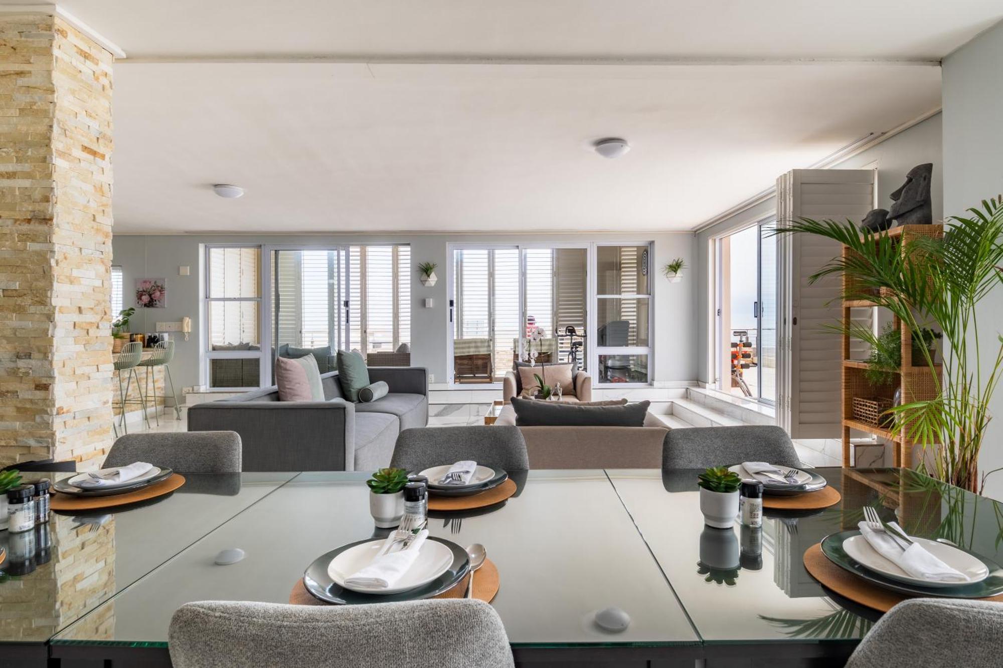 Apartment Lagoon Shoreline Penthouse *
