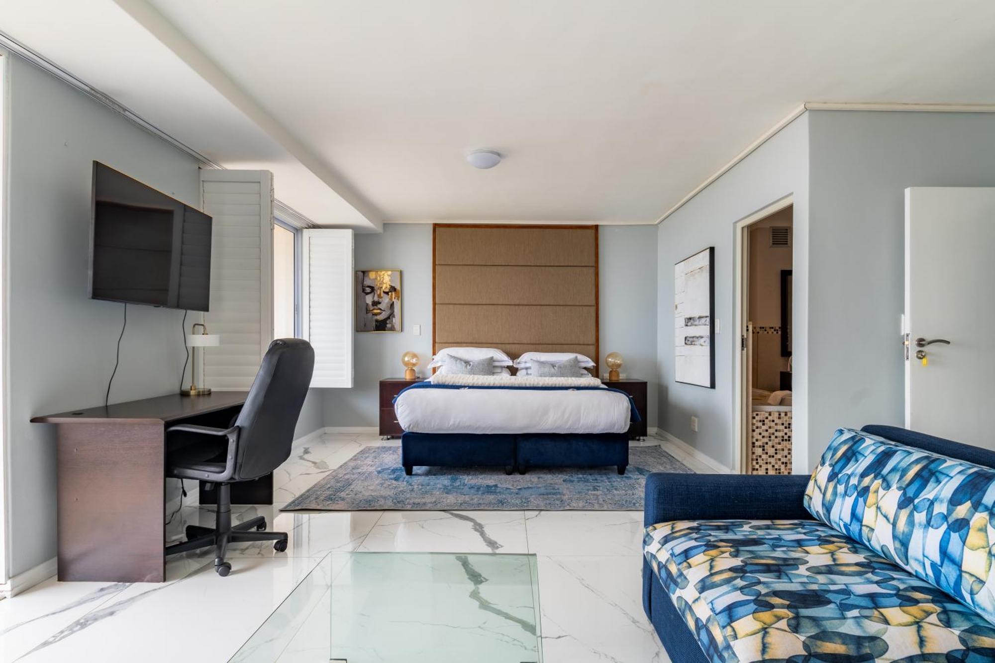 Apartment Lagoon Shoreline Penthouse Cape Town